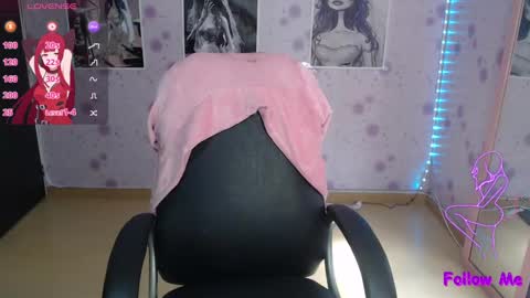 Snapshot of medussa_kat chatting on February 21, 8:16 pm Katrina online show from February 21, 8:16 pm
