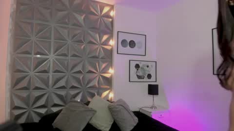 megan__monroe online show from November 27, 11:18 pm