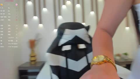 MEGAN COOPER online show from October 30, 7:15 pm