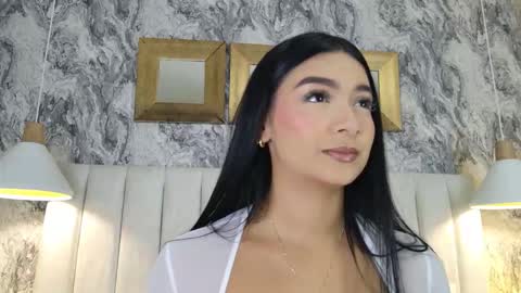 Carolina Paez online show from February 26, 12:59 pm