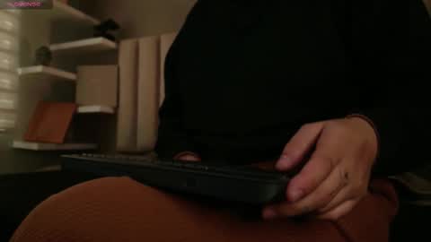     online show from October 23, 12:11 pm