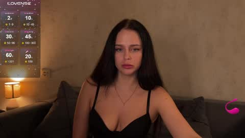 Megan online show from April 16, 9:39 pm