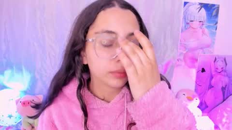 Megan  online show from November 17, 12:22 am