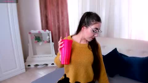 Megan online show from February 24, 2:14 pm