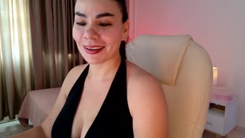 Megan M online show from April 14, 2:39 pm