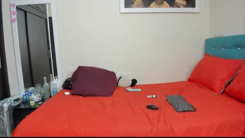 megan        online show from November 22, 2:58 am