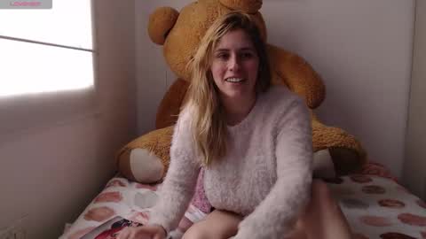 MEGAN online show from March 9, 5:49 pm