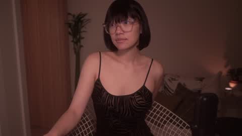 Snapshot of meganmei666 chatting on December 7, 2:53 am for more 3 online show from December 7, 2:53 am