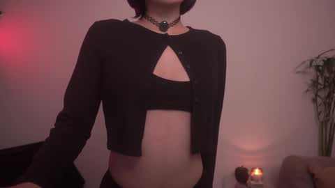 Snapshot of meganmei666 chatting on October 3, 2:49 am for more 3 online show from October 3, 2:49 am
