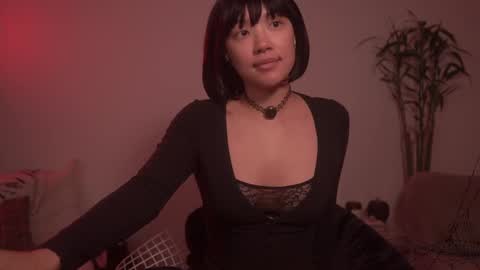 Snapshot of meganmei666 chatting on October 9, 2:37 am for more 3 online show from October 9, 2:37 am