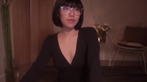 Snapshot of meganmei666 chatting on March 10, 1:23 am for more 3 online show from March 10, 1:23 am