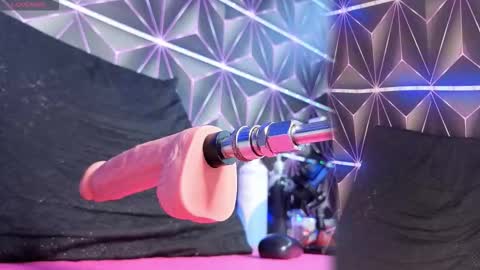 Megan online show from September 17, 1:20 pm