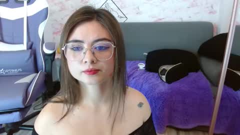 megansweet2 online show from February 16, 1:11 pm