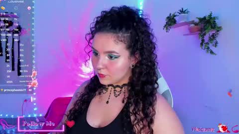   online show from October 25, 11:33 pm