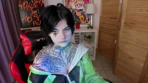 mekurisu online show from November 8, 1:43 am