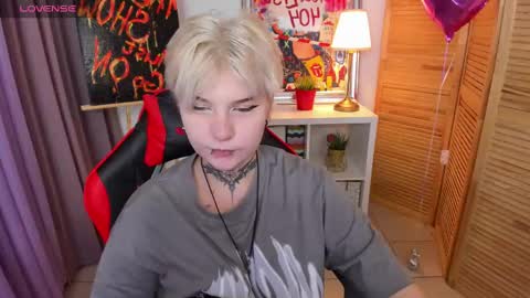 mekurisu online show from March 7, 1:31 am