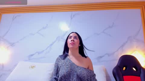 Melanie Gale online show from January 14, 3:22 am