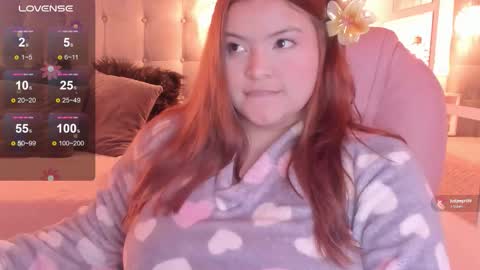 Melanie  online show from October 12, 4:37 am