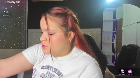 Melanie  online show from March 10, 4:07 am