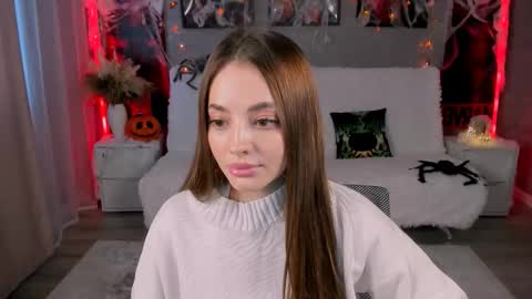 Snapshot of melaniealves chatting on October 10, 11:15 am MelanieAlves online show from October 10, 11:15 am