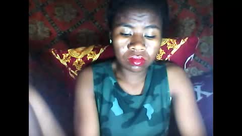 melanih online show from October 14, 8:50 am