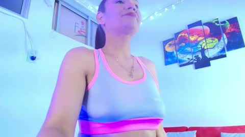 Snapshot of melannia_hills chatting on October 11, 7:27 pm melannia_hills online show from October 11, 7:27 pm