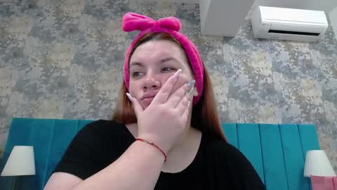 Snapshot of melanniebrown chatting on February 3, 6:34 am melanniebrown online show from February 3, 6:34 am