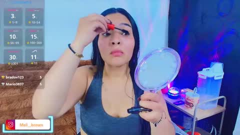    Independent model online show from November 26, 4:13 am