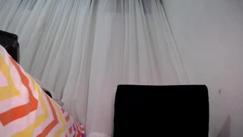 melishanton online show from February 23, 11:21 pm