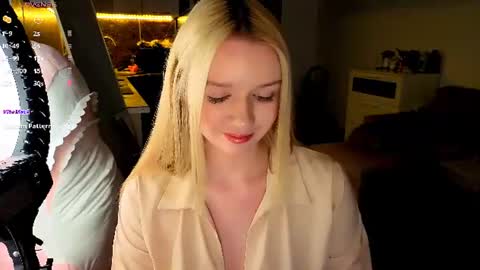 Mel or Lissa 3 Welcome here online show from July 20, 12:35 am