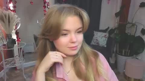 Sophia online show from February 13, 6:59 am