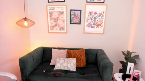 Melissa 3 online show from January 17, 8:11 am