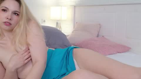 melissa_lyssx online show from May 20, 9:28 am