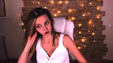 Melissa online show from March 4, 12:22 pm