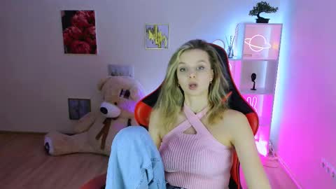 Melissa online show from February 14, 12:09 am