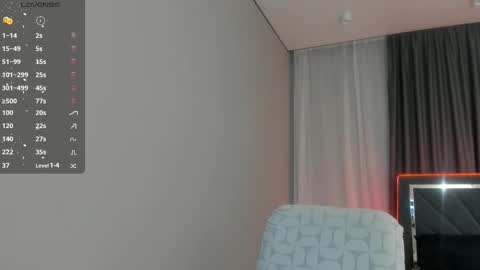 Lisaa online show from February 11, 12:15 pm