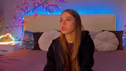 MelissaCrayzy online show from September 30, 6:19 am