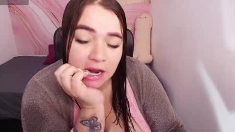 MELISSA online show from February 24, 4:47 am