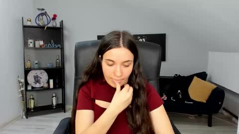 Snapshot of melissawiliam chatting on September 18, 11:20 am melissawiliam online show from September 18, 11:20 am