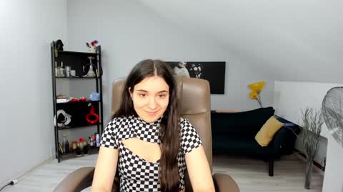 Snapshot of melissawiliam chatting on January 28, 11:49 am melissawiliam online show from January 28, 11:49 am