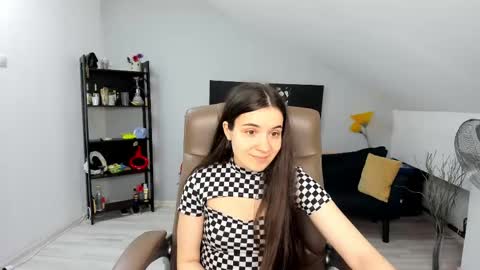 Snapshot of melissawiliam chatting on February 11, 11:42 am melissawiliam online show from February 11, 11:42 am