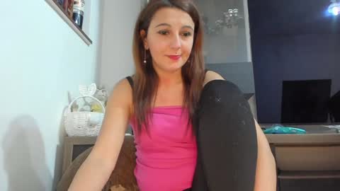 MellyMell  online show from March 19, 8:13 pm