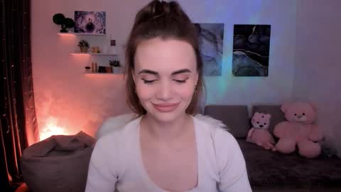 Tessa online show from January 5, 10:35 pm