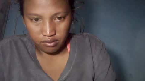 Snapshot of mellissia02 chatting on March 10, 2:37 pm mellissa online show from March 10, 2:37 pm