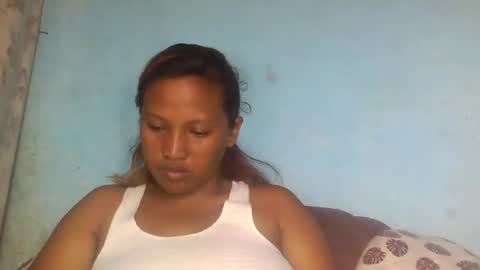Snapshot of mellissia02 chatting on February 14, 5:19 am mellissa online show from February 14, 5:19 am