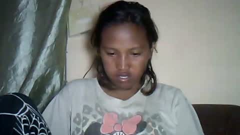 Snapshot of mellissia02 chatting on October 21, 2:26 am mellissa online show from October 21, 2:26 am