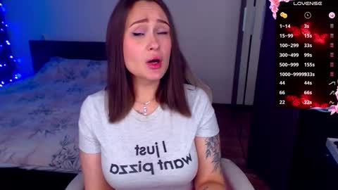 Mel online show from October 27, 9:53 pm