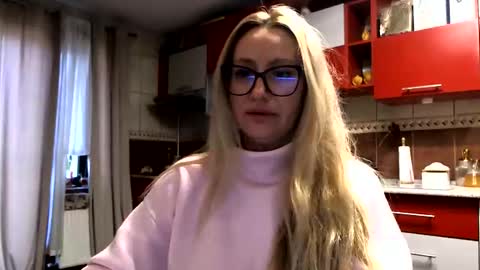 Melly online show from March 13, 8:04 am