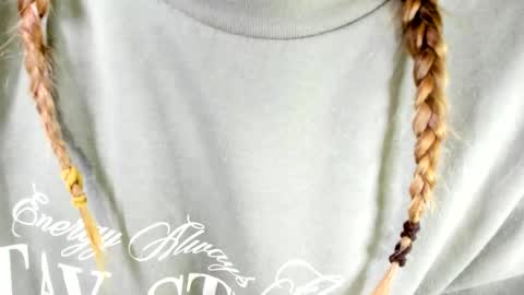 MelMooon online show from January 17, 11:12 pm