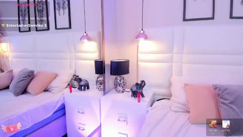 melody__blake online show from May 4, 12:09 pm
